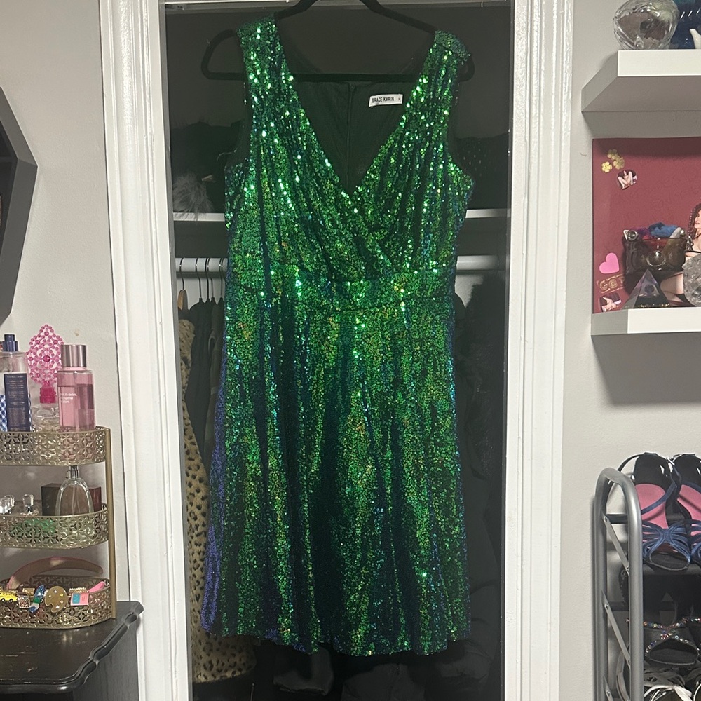 Grace Karin Sparkling Green Sequin V-Neck Women’s Dress XL